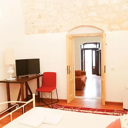 L'alcova Del Castello Остуни